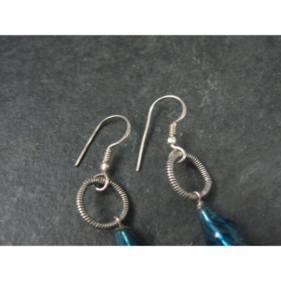 Vintage Sterling Blue Art Glass Earrings - Picture 5 of 6